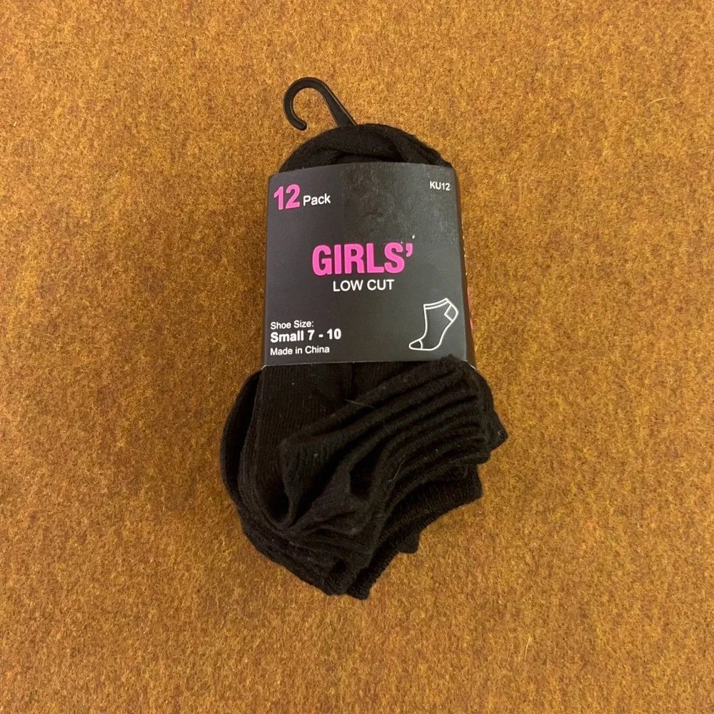 Collective Soles Girls Small Shoe Size 7-10 Black Low Cut Socks 12 Pack NWT